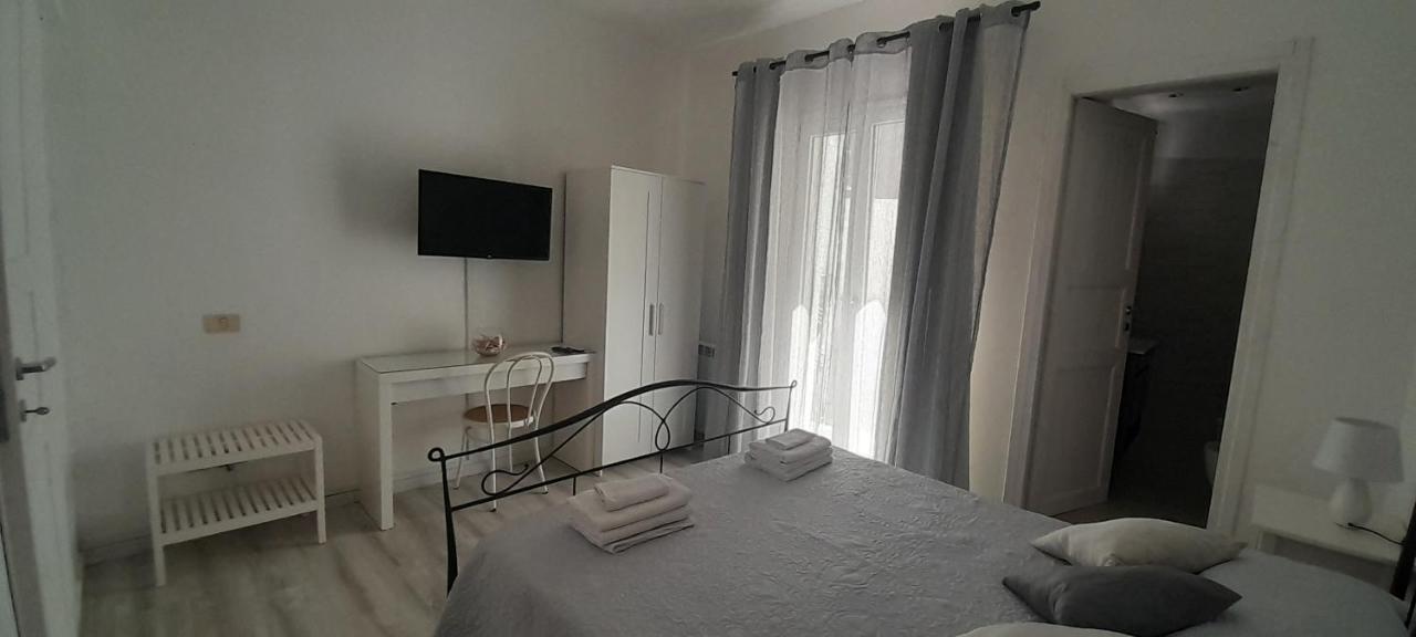 Margherita Guest House ออลเบีย ภายนอก รูปภาพ