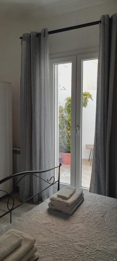 Margherita Guest House ออลเบีย ภายนอก รูปภาพ